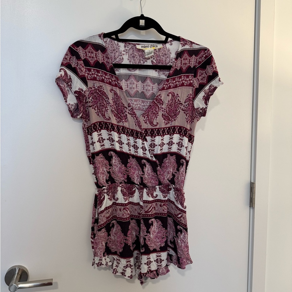 Printed romper with pockets